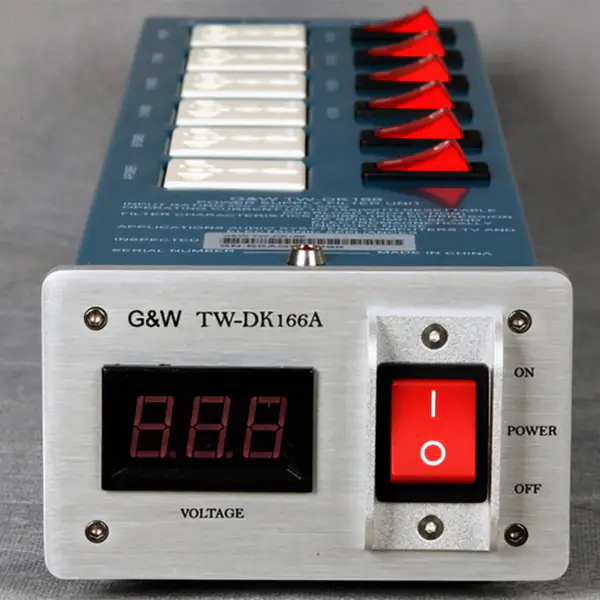 3000W 15A TW-DK166A power purifier filter 6-bit socket with voltage display