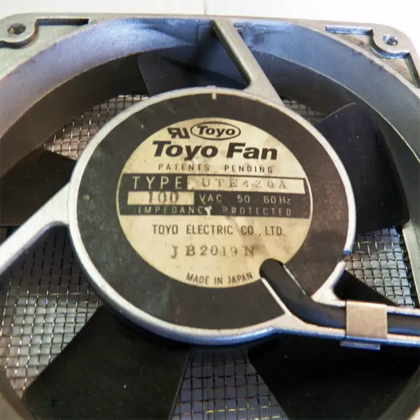 Original Royal Fan UTE420A 100V 15/14W Axial Cooling Fan