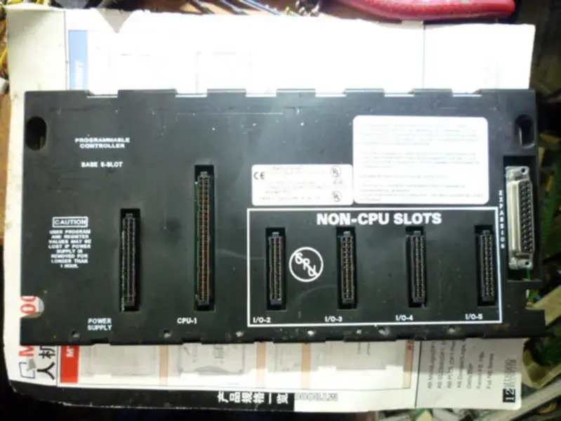 GE Fanuc PLC 90-30 series IC693CHS397J
