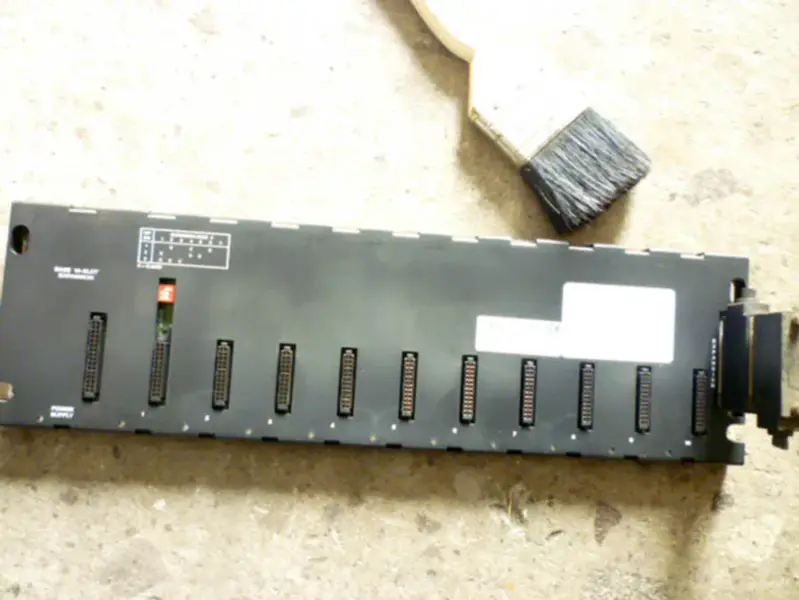 GE Fanuc PLC 90-30 series IC693CHS392G