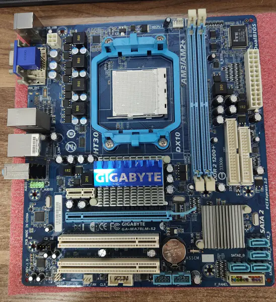 Gigabyte GA-MA78LM-S2 motherboard