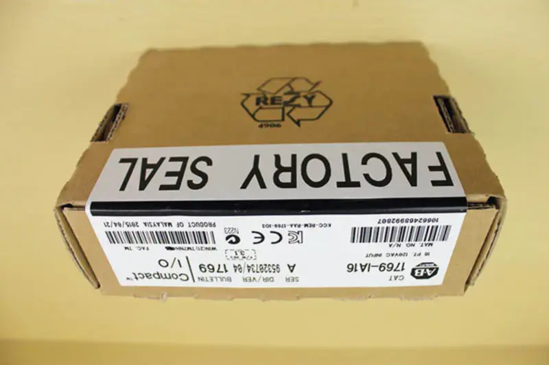 Allen-Bradley 1762-IF2OF2 PLC module