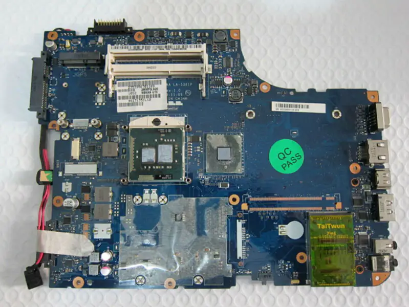 Toshiba K000093550 motherboard