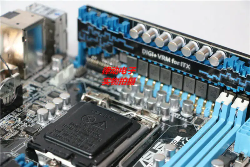 Asus P8Z77-I DELUXE motherboard