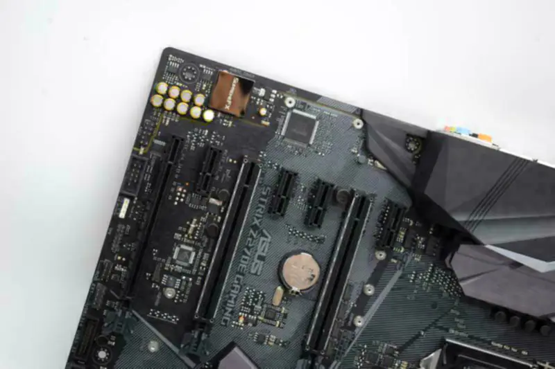 Asus STRIXZ270EGAMING motherboard