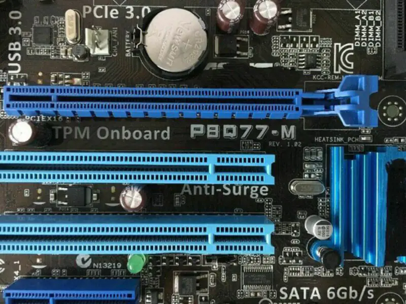 Asus P8Q77-M motherboard
