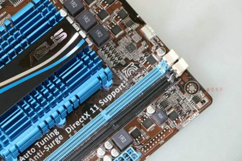 Asus E35M1-M motherboard