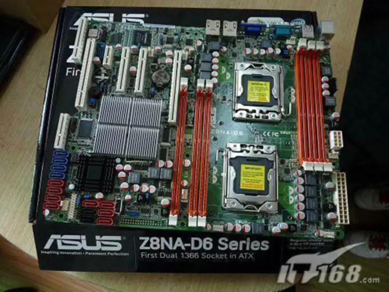 Asus Z8NA-D6 motherboard