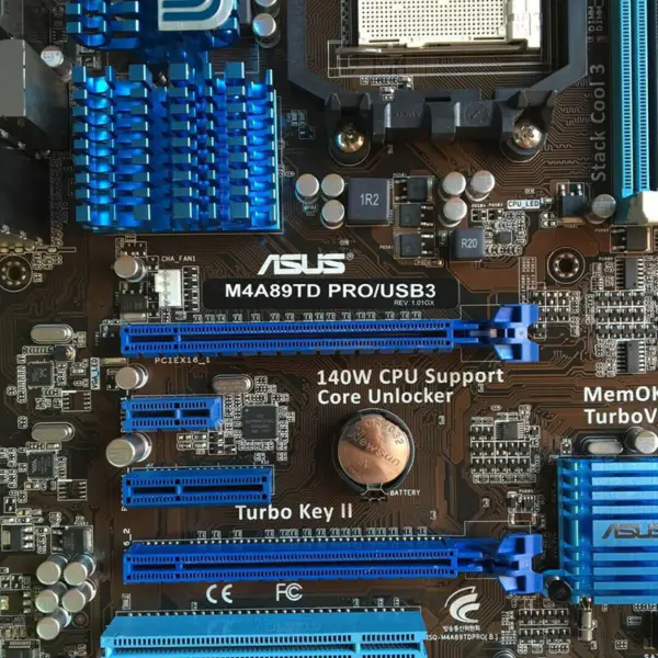 Asus M4A89TD motherboard