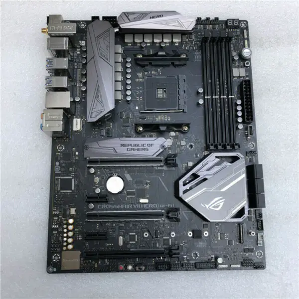Asus CROSSHAIRVIIHERO(WIFI) motherboard