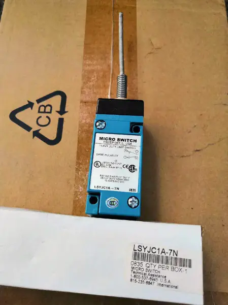 HONEYWELL LSYJC1A-7N PLC module