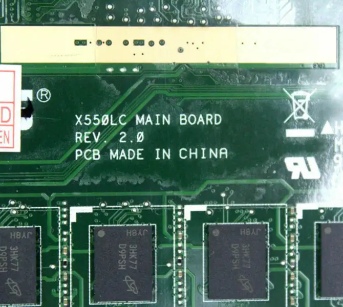 Asus 60NB02H0-MBI100 ATX motherboard
