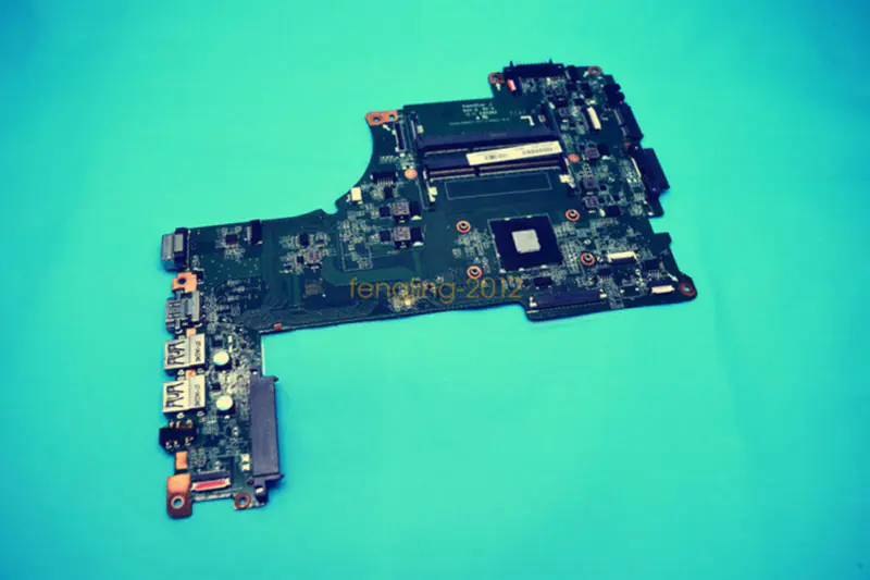Toshiba A000301400 motherboard