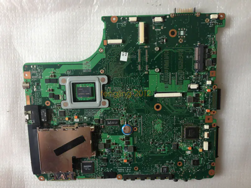 Toshiba V000125600 ATX motherboard