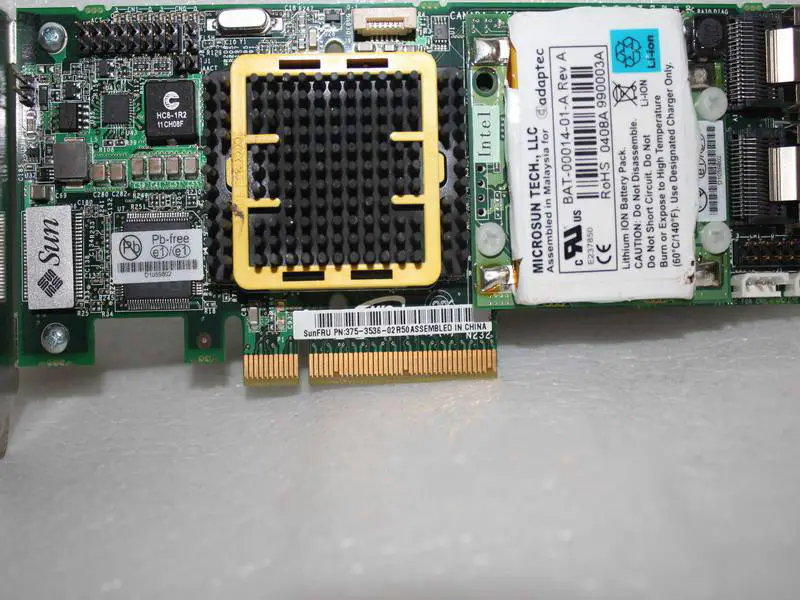 SUN 375-3536 PCI-E SAS RAID Array Card with Battery
