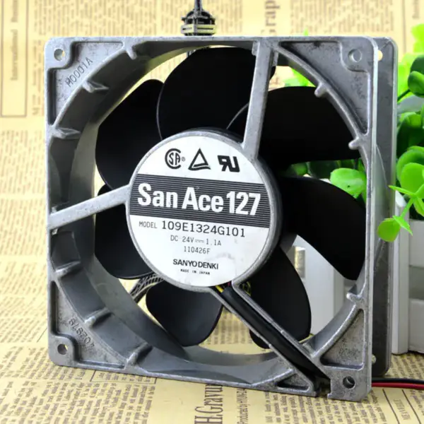 Sanyo 109E1324G101 DC锛?4V 1.1A 3-wire 12.7CM fan