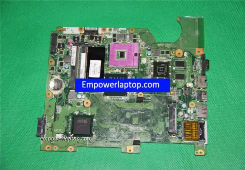 HP 517837-001 Presario CQ61 G61 DA00P6MB6D0 Motherboard