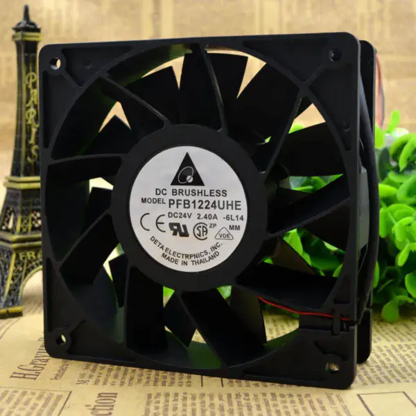 Delta PFB1224UHE 12038 24V 2.40A 12CM fan