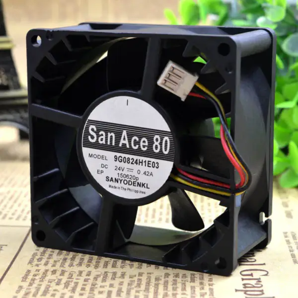 Sanyo 9G0824H1E03 8038 24V 0.42A 3-wire fan
