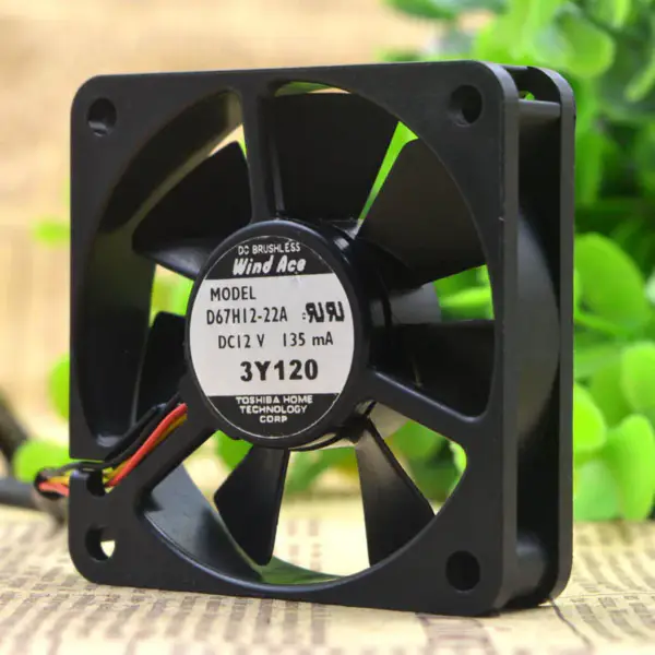 YASKAWA Wind Ace D67H12-22A 12V 135mA 6CM fan