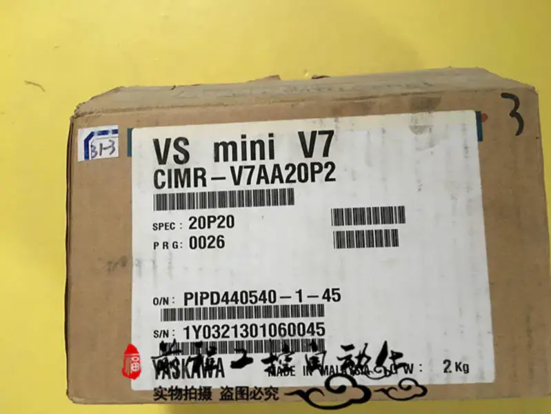CIMR-V7AA20P2 YASKAWA 220V/0.2KW