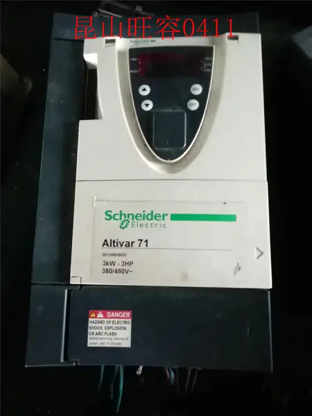Schneider ATV71 series ATV71HU30N4Z 3KW 380V 8
