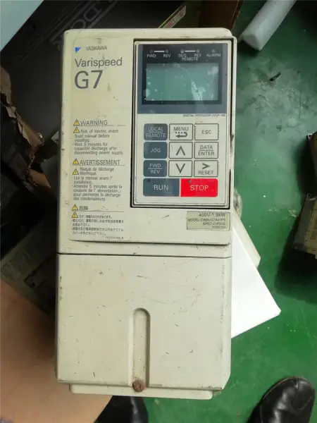 YASKAWA CIMR-G7A41P5 1.5kw 380v