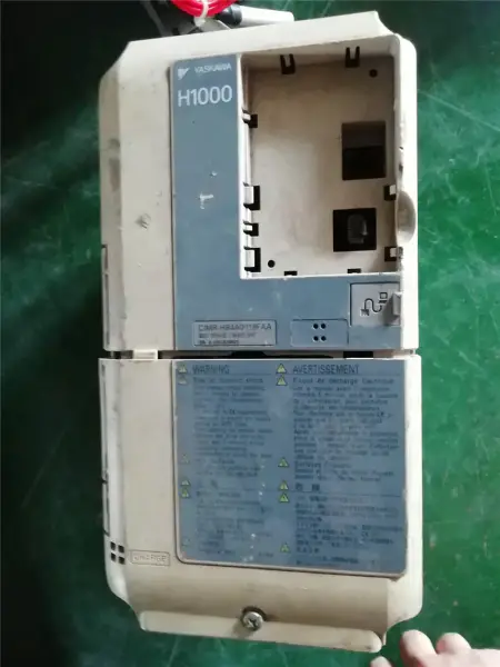 YASKAWA H1000 7.5KW CIMR-HB4A0018FAA 5.5KW 380V