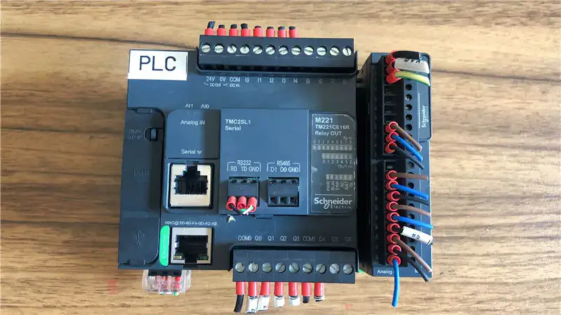 Schneider TM221CE16R TMC2SL1 Logic Controller