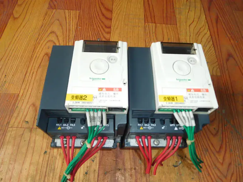 Schneider ATV303 series ATV303HU22N4 2.2kw 380V