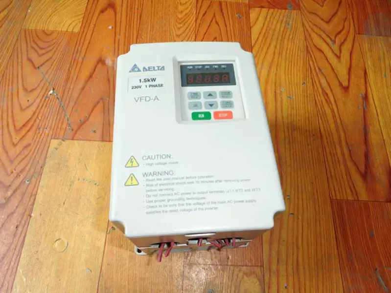 Delta VFD015A21A 220V 1.5KW