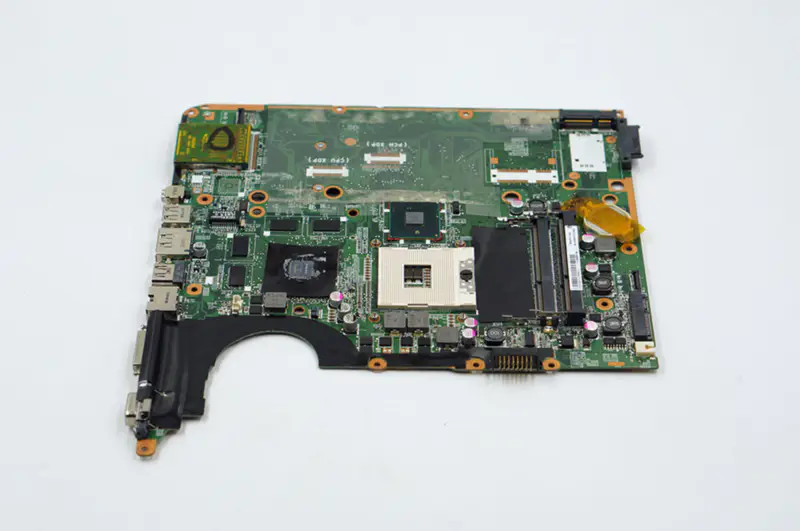 HP Plavilion DV7-3000 DV7T-3000 605698-001 DA0UP6MB6F0 GT320M Motherboard