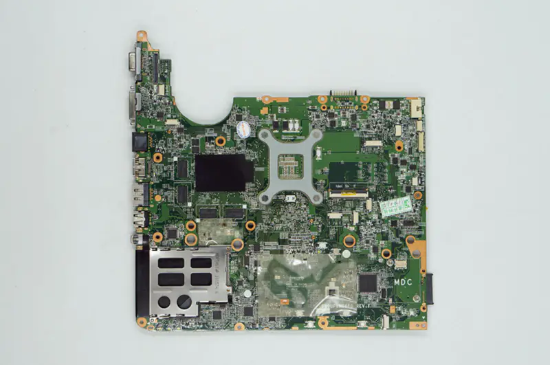 HP Plavilion DV7-3000 DV7T-3000 605698-001 DA0UP6MB6F0 GT320M Motherboard