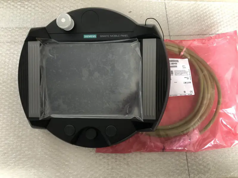 Siemens MOBILE PANEL 277 RO 6AV6645-7AB10-1AS0