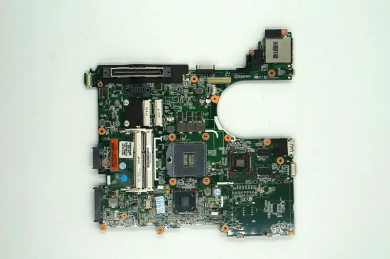 HP 646965-001 8560P 6560B QM67 Motherboard
