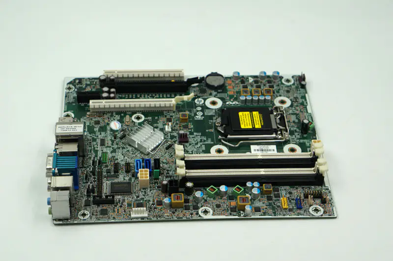 HP RP5810 748612-001 748493-001 Motherboard