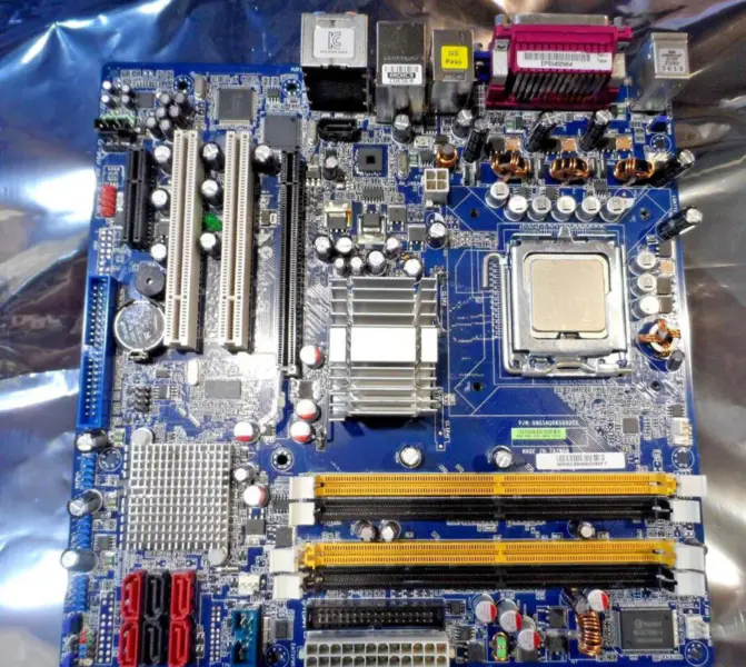 INTEL CORE 2 DUO 08GSAQ96500202 Motherboard