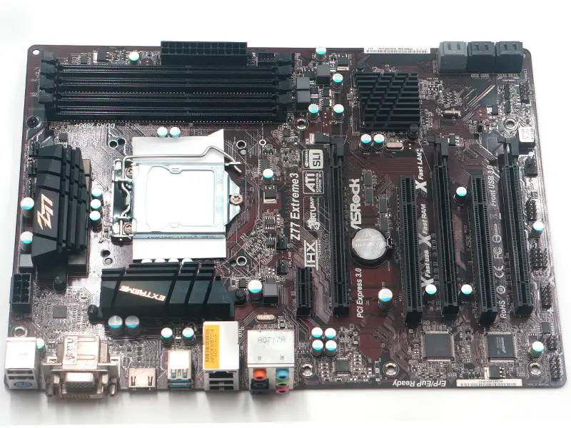 Asrock Z77 Extreme3 motherboard LGA 1155 DDR3