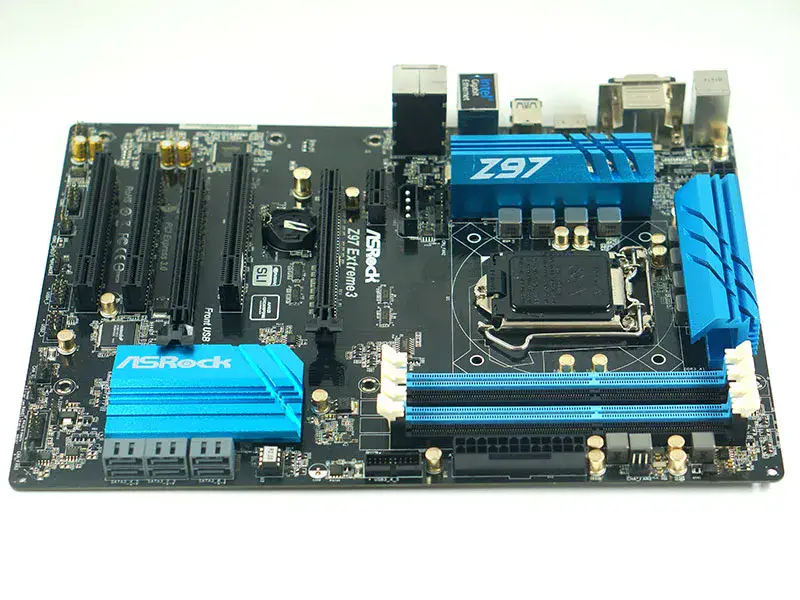 Asrock Z97 Extreme3 motherboard LGA 1150