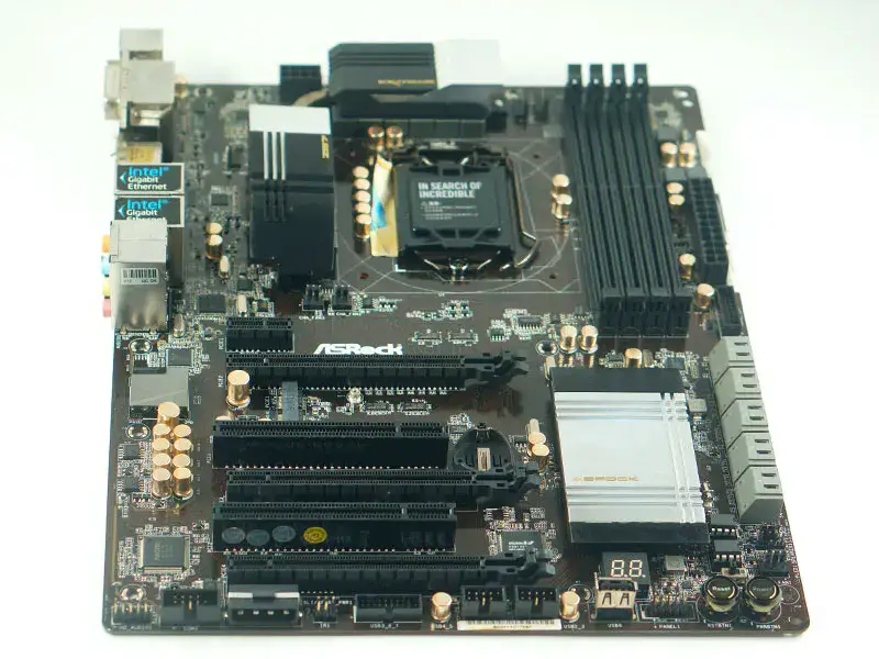 ASROCK Z87 Extreme6 LGA 1150 DDR3 motherboard