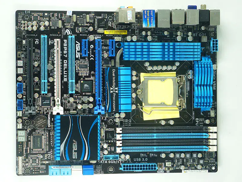 Asus P8P67 DELUXE LGA1155 P67 motherboard