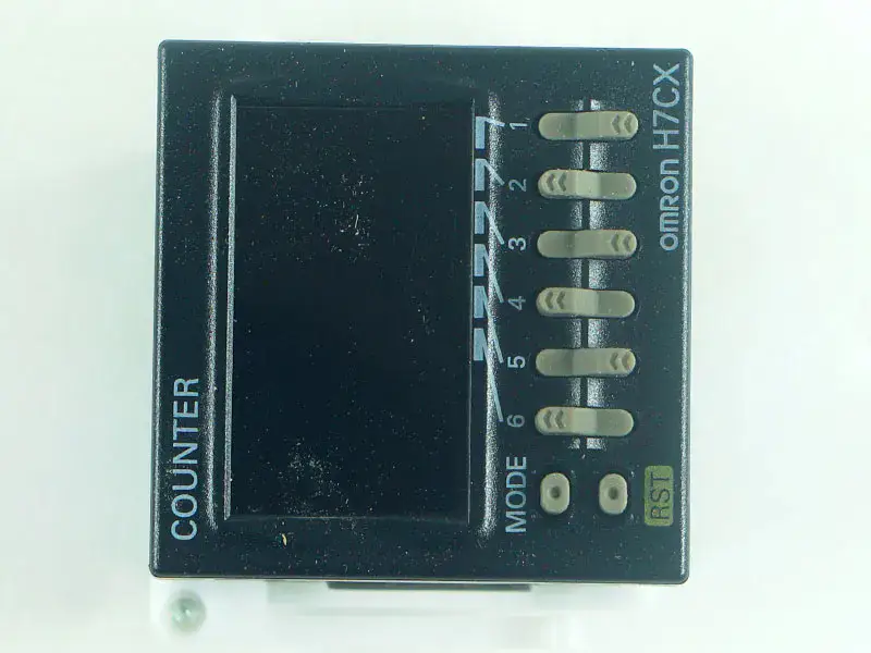 Omron counter H7CX-AD-N