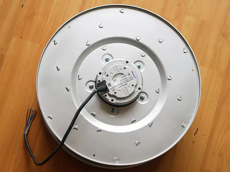 Ebmpapst R4E355-RM03-05 Fan