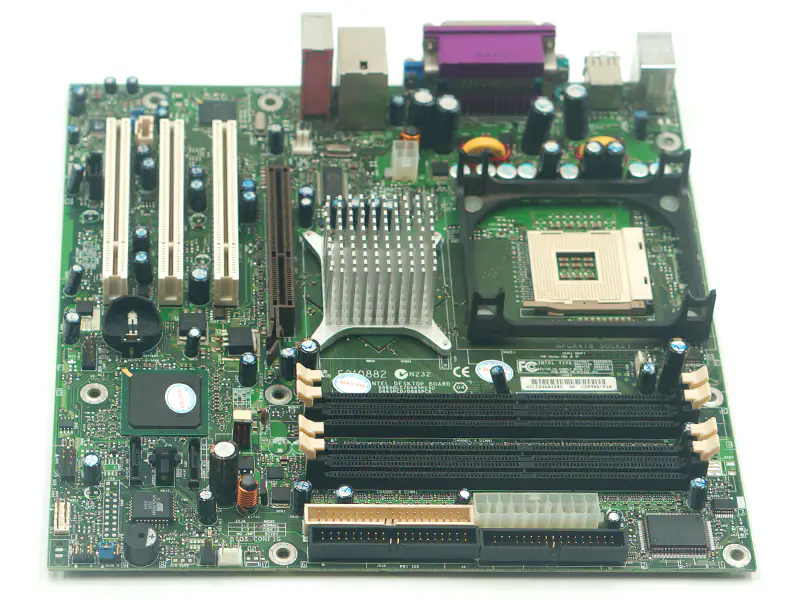 Intel E210882 D865GLC/D865PESO/D865PCD Motherboard