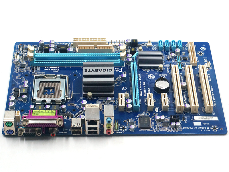 Gigabyte GA-P41T-D3P Motherboard