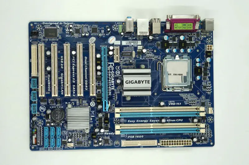 Gigabyte GA-P45T-ES3G P45T-ES3G P45 LGA 775 ATX motherboard