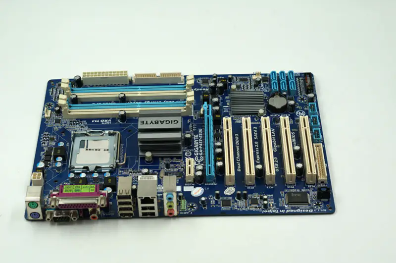Gigabyte GA-P45T-ES3G P45T-ES3G P45 LGA 775 ATX motherboard