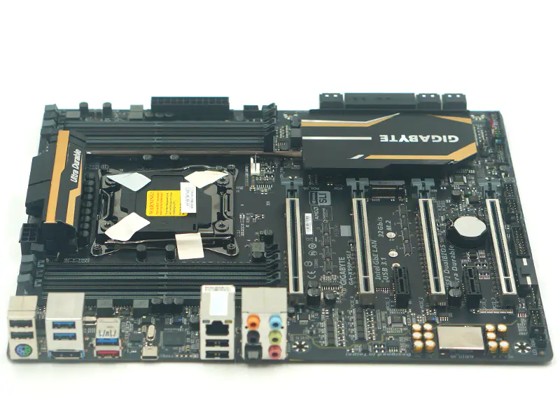 Gigabyte Ga-X99P-SLI motherboard