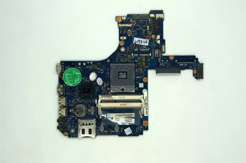 Toshiba SATELLITE S55-A5295 S55 H000057570 Motherboard