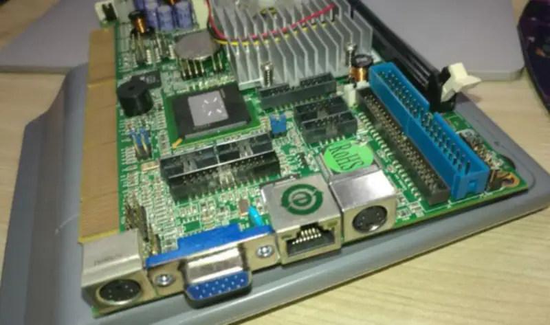 EVOC HPI-1711CLDNA VER A5.0 P-M1.8G Industrial motherboard